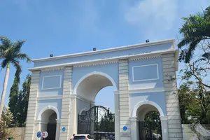 Phụ huynh Trường Quốc tế Mỹ Việt Nam xin chuyển con sang học trực tuyến