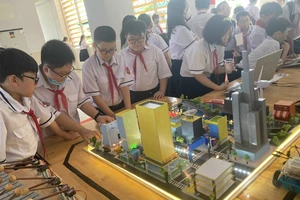 Tuyển sinh vào lớp 6 tại 2 trường ‘hot’ của quận 4 và quận 7