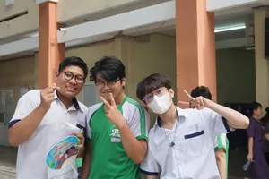 Điểm 10 thi tốt nghiệp THPT giảm mạnh, môn Giáo dục công dân 'đảo chiều'