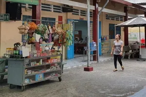 Sở GD&ĐT TP.HCM kiến nghị duy trì hoạt động căn tin, bếp ăn, bãi giữ xe