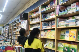 Tránh lãng phí dùng sách giáo khoa, Giám đốc Sở GD&ĐT TP.HCM chỉ đạo gì?