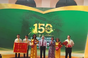 Trường THPT Lê Quý Đôn tròn 150 năm tuổi