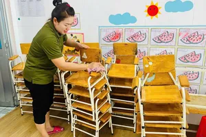 Các trường tất bật dọn dẹp đón học sinh trở lại sau kỳ nghỉ Tết