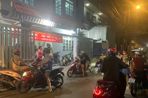 Dạy thêm ngoài nhà trường: Xử lý ra sao khi có học sinh chính khoá?