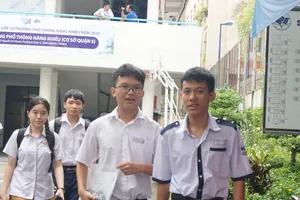 Thí sinh nêu cảm nhận về đề thi Văn lớp 10 Trường Phổ thông Năng khiếu