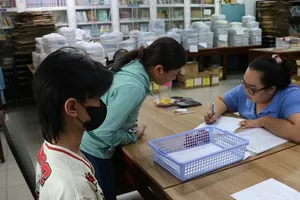 Nộp hồ sơ xét tuyển bổ sung vào lớp 10, học sinh cần lưu ý gì?