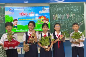 Nhiều trường học tại TP.HCM không thu quỹ phụ huynh