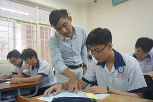 Đại học bỏ xét học bạ, loại tổ hợp truyền thống: Học sinh bị động
