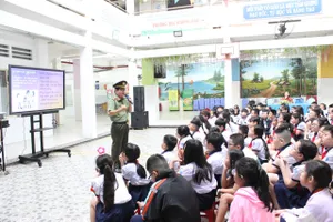 Nữ sinh lớp 7 tự tử chỉ vì một câu nói trêu chọc