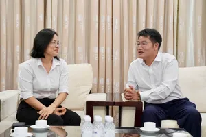 Sở Tư pháp TP.HCM thăm và chúc mừng Báo Pháp Luật TP.HCM nhân dịp 21-6