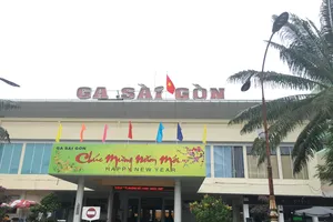 Đi xe lửa hết được ăn miễn phí