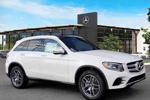 Chủ Mecerdes kiện Liberty, làm gì khi đòi quyền lợi bảo hiểm?