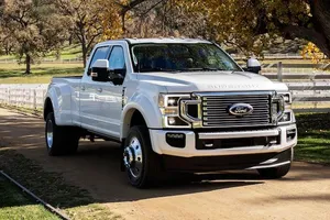 Ford triệu hồi hơn 300.000 mẫu xe F-Series