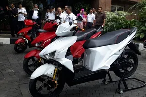 Xe máy điện Indonesia có giá 38.2 triệu đồng