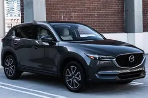 Tổng hợp các mẫu xe giảm giá mạnh trong tháng 5