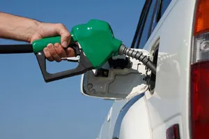 Sử dụng xăng giả gây nguy hại như thế nào cho xe?