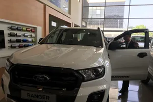 Vua bán tải Ford Ranger bị triệu hồi gần 10.000 xe