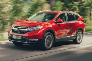 Nóng: Honda CR-V giảm giá mạnh đến 70 triệu đồng