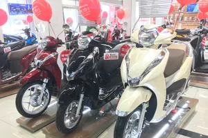 Làm gì khi xe tay ga không đề được và cũng không có cần đạp?