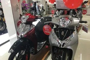 Người dùng Việt thiệt hại khi mua xe Honda SH giá chênh lệch