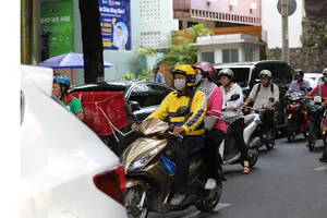 Ảnh: HOÀNG GIANG.