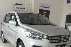 Bảng giá ô tô Suzuki tháng 2: Ertiga 2020 chính thức lên kệ