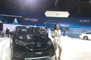 Giá lăn bánh kèm khuyến mãi mới nhất của Honda CR-V 