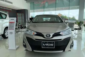 'Vua doanh số' Toyota Vios tiếp tục giảm giá mạnh