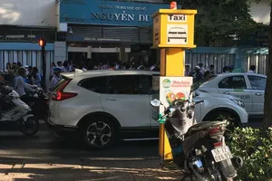 Không cần giấy tờ, chủ xe vẫn có thể sang tên, đổi chủ từ 1-8