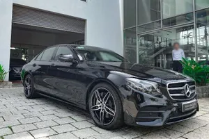 Ảnh: Đại lý Mercedes-Benz