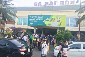 Giảm 10% giá vé tàu cho học sinh, sinh viên đi thi và nhập học