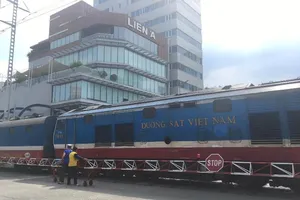 Tạm ngưng đôi tàu từ ga Sài Gòn đi Đà Nẵng và ngược lại