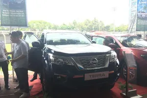 Giá tính lệ phí trước bạ mới, nhiều mẫu xe giảm 100 triệu đồng