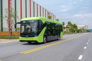 VinBus hợp tác hệ thống trạm sạc xe buýt điện lớn nhất ASEAN