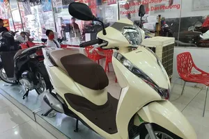 Honda Lead bất ngờ bán dưới giá đề xuất. Ảnh: TN