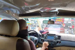 Bỏ túi tuyệt chiêu chăm sóc ô tô tại nhà dịp nghỉ lễ