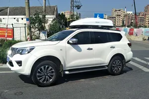 Gắn thêm cốp chở đồ trên nóc ô tô: Cẩn trọng khi đăng kiểm