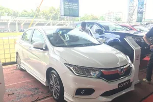 Bảng giá xe ô tô Honda: CR-V ưu đãi hơn 100 triệu đồng