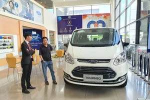 Ngưng lắp ráp Ford Tourneo, các mẫu xe đã bán sẽ ra sao?