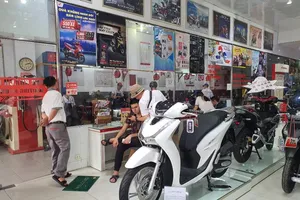 Honda SH 125i bất ngờ giảm giá chỉ còn hơn 81 triệu đồng