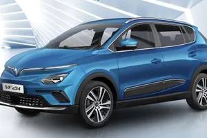 VinFast ưu đãi sâu mẫu xe Fadil với giá chỉ hơn 300 triệu đồng