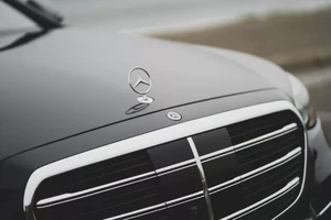 Mercedes-Benz dự kiến 50% doanh số bán hàng nhờ vào xe điện 