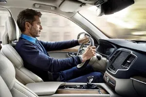 5 mẹo nhỏ để có một tư thế lái xe lý tưởng 