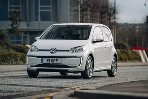 Tốp 10 ô tô điện cỡ nhỏ tốt nhất năm 2021