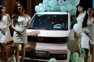 Giá chỉ 102 triệu đồng, mẫu ô tô này đang 'làm mưa làm gió' thị trường xe điện