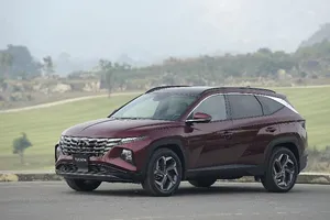 Sau giảm lệ phí trước bạ, Hyundai Tucson 2022 có giá lăn bánh bao nhiêu?