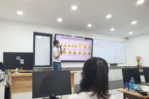 Bằng lái xe sẽ gắn ảnh như căn cước công dân