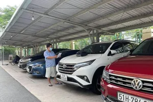 Sau Tết, các đơn vị cho thuê xe tự lái đau đầu vì 'dính' phạt nguội