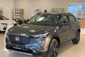 Loạt ô tô mới tranh nhau ra mắt tại thị trường Việt Nam