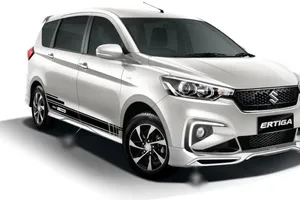 Suzuki Ertiga bất ngờ đứng đầu danh sách xe 'ế'